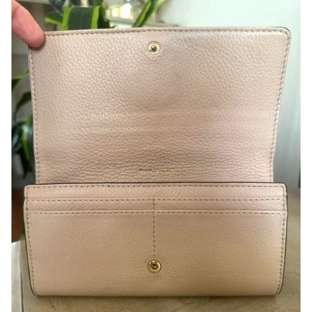 Michael Kors Fulton Flap Continental Light Tan Pebble Leather MK Wallet